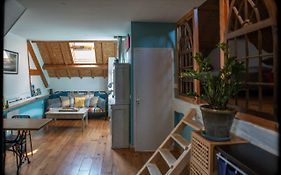 Grand studio duplex proche de la mer